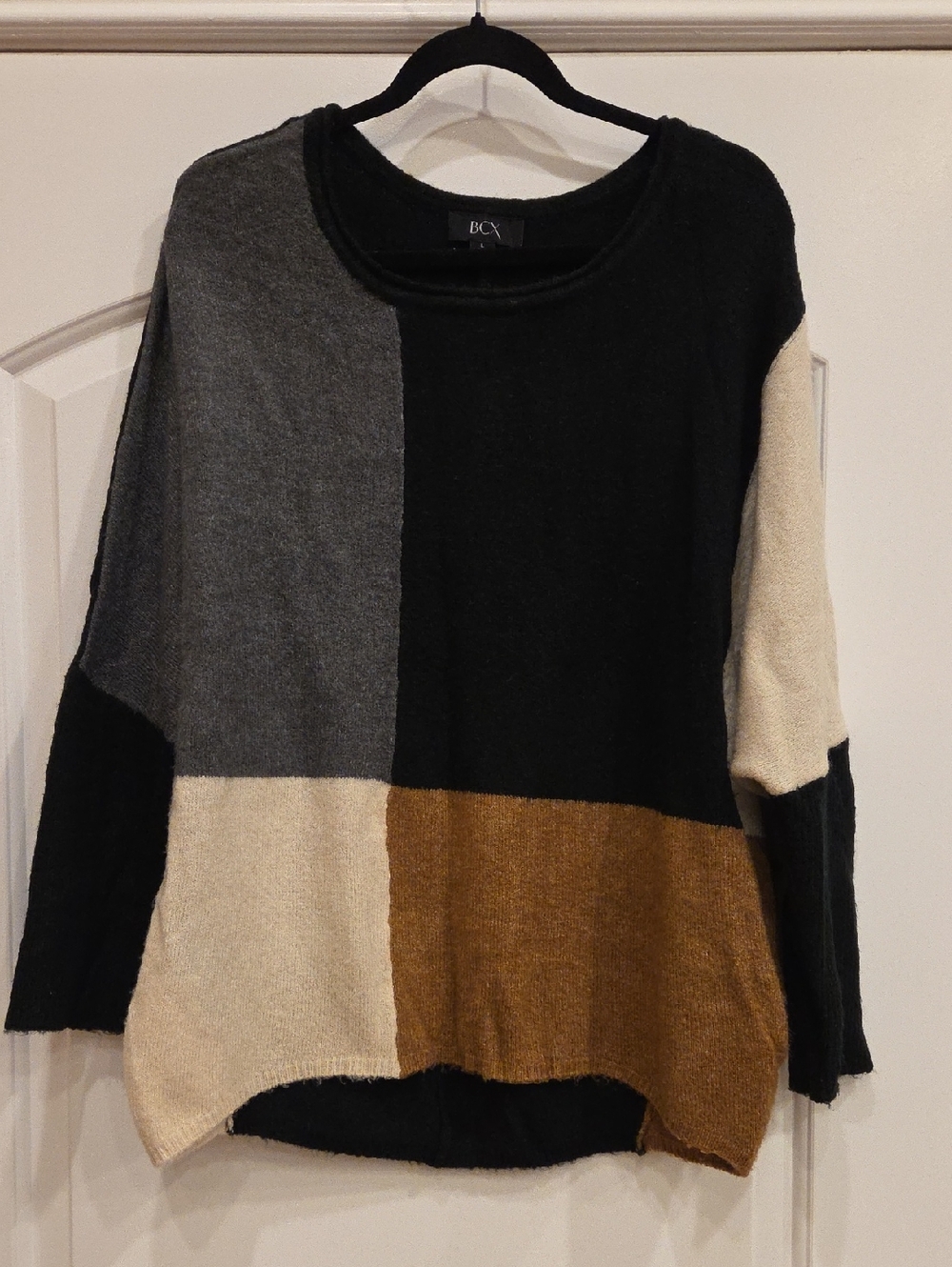 BCX Colorblock Sweater Size L